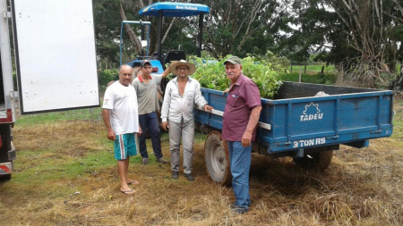 CHTP e Prefeitura de Paranaíta entregam mudas para reflorestamento CHTP e Prefeitura de Paranaíta entregam mudas para reflorestamento