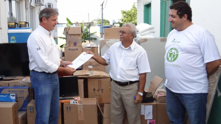 CHTP entrega equipamentos para combate a malária em Alta Floresta CHTP entrega equipamentos para combate a malária em Alta Floresta