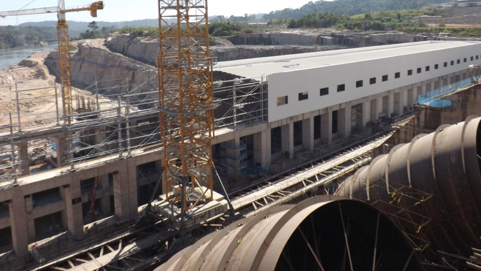 Companhia Hidrelétrica Teles Pires prevê produção de energia para o início de 2015